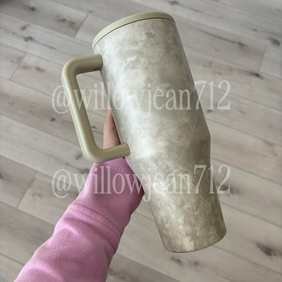 “Dried Sage Tie Dye Texture" Fabletics HydroJug 40 oz Traveler Tumbler - Picture 2 of 7